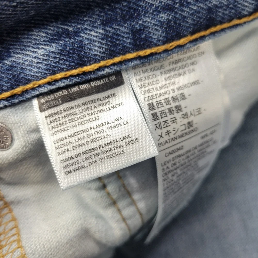 Levi's 505 Jeans Men 40x30 Blue Denim Cotton Light Wash Regular Fit Straight Leg